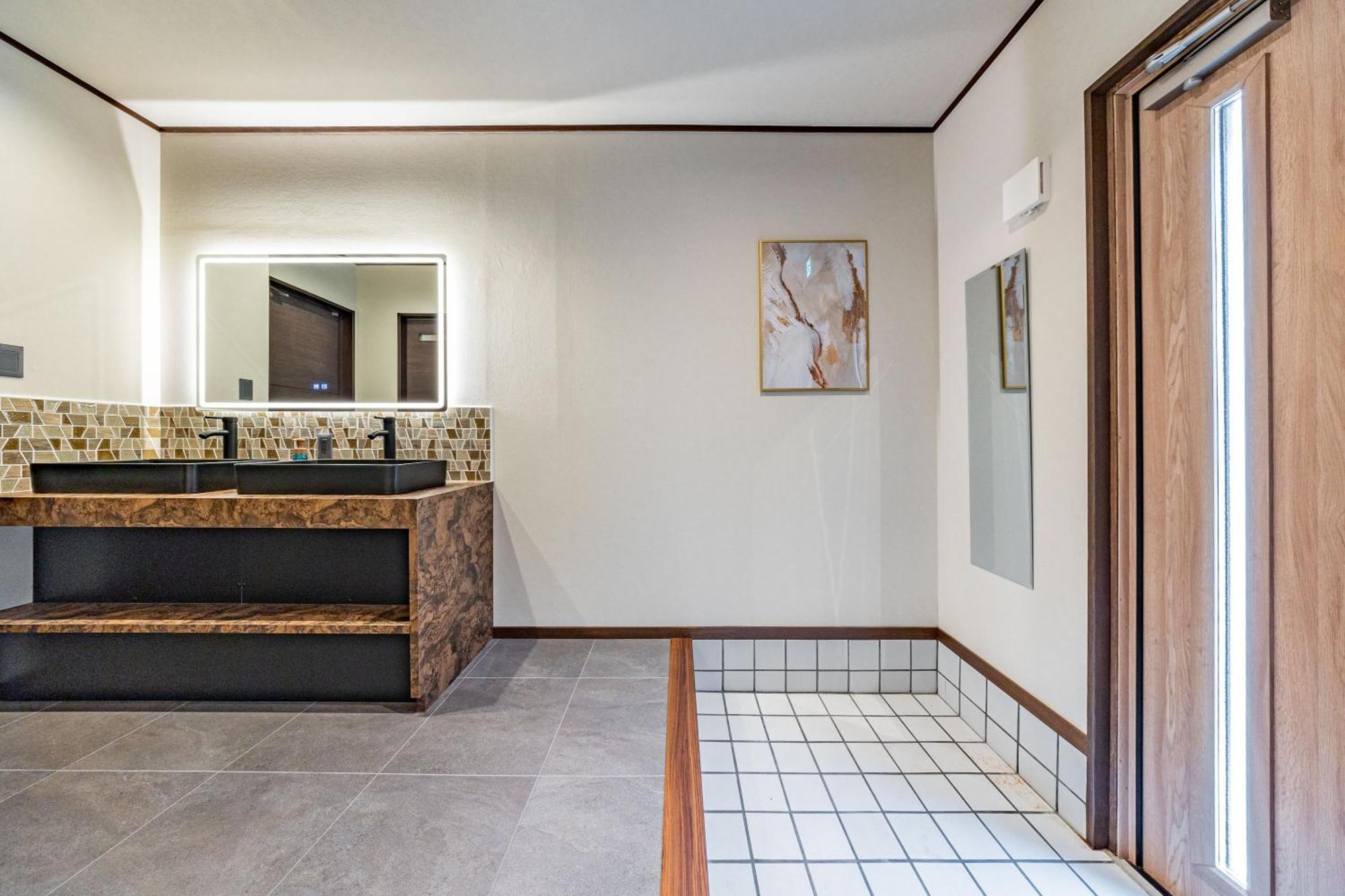 Bijou Suites Dapper Osaka Esterno foto