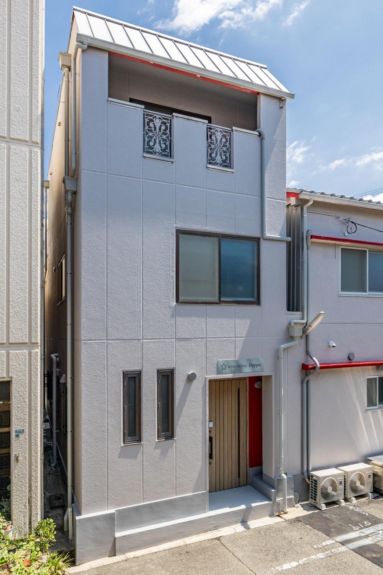 Bijou Suites Dapper Osaka Esterno foto